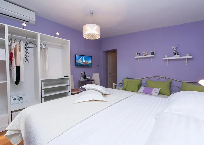 Apartment Gemuetliche Mit Terrasse In Bidol By Interhome Makarska