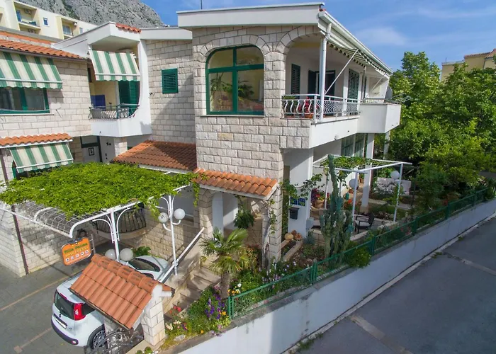 Gemuetliche Mit Terrasse In Bidol By Interhome * Makarska